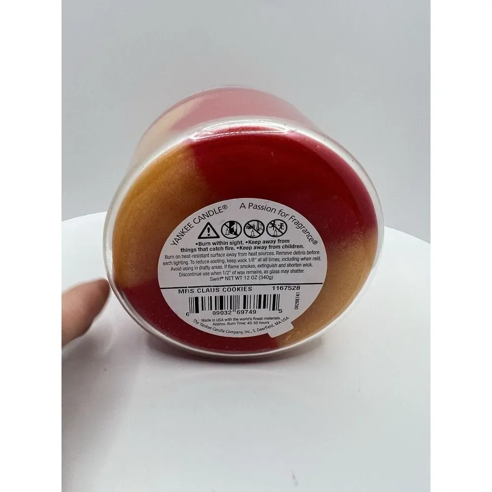 Yankee Candle - Mrs. Claus Cookies Swirl  Jar 12 Oz W/ Decorative Lid
